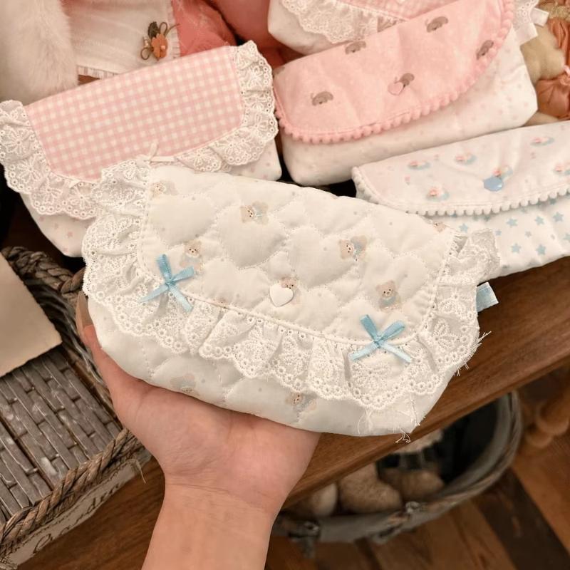 Portable Polka Dot Lace Makeup - огляд і ціна Makeup